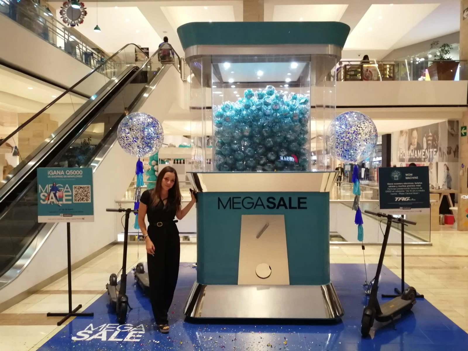 Máquina gigante de premios para megasale